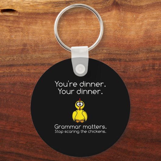 Funny Grammar - Stop Ing The Chickens Shirts Sleutelhanger (Voorkant)