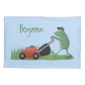 Funny green frog mowing grawn cartoon kussensloop (Achterkant)