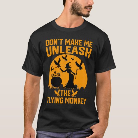 Funny Halloween Witches Flying Monkey T-Shirt T-sh (Voorkant)