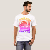 Funny Hawaiian Tsunami Survivor Shirt - 2025 (Voorkant volledig)