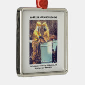 Funny Hazmat Biohazard Safety Adviseur Metalen Ornament (Rechts)