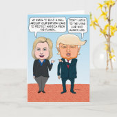 Funny Hillary Clinton and Donald Trump Birthday Kaart (Gele Bloem)