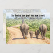 Funny Housewarming Open House Elephants Moved Kaart (Voorkant / Achterkant)