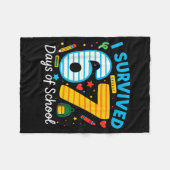 Funny I Survived 67 Days Of School Teacher Student Fleece Deken (Voorkant (Horizontaal))