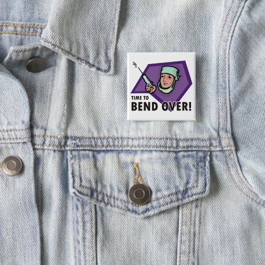 Funny inspuiting dokter / verpleegkundige - spuits vierkante button 5,1 cm (In situ)