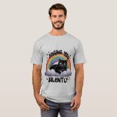 Funny "Judging You Silently" Grumpy Black Cat ✨🌈 T-shirt (Voorkant volledig)