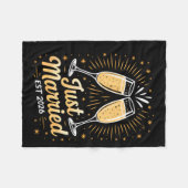 Funny Just Married Newlywed Honeymoon Couple 2026 Fleece Deken (Voorkant (Horizontaal))