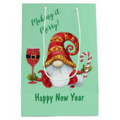 Funny Kerstparty Gnome Medium Cadeauzakje (Achterkant)