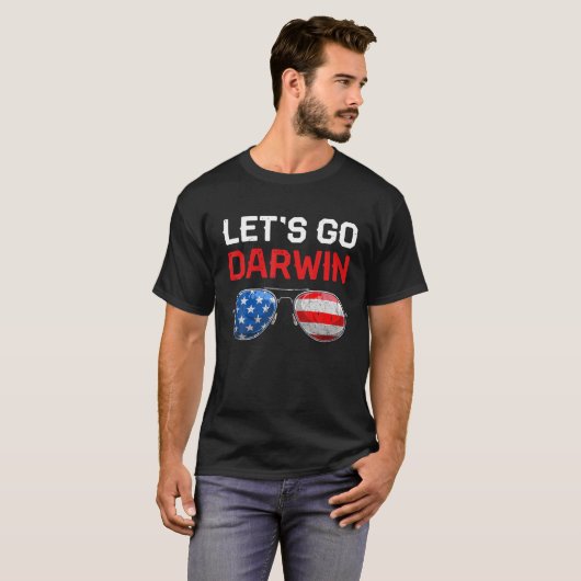 Funny Laten we Darwin Retro Verenigde Staten vlagg T-shirt (Voorkant volledig)