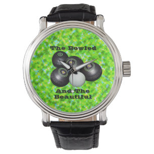 Funny Lawn Bowls Bowled Beauful Design Horloge