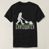 Funny Lawn Mowing Shirt Grassquatch Bigfoot (Design voorkant)