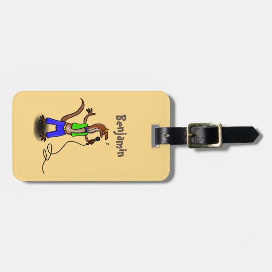 Funny lizard zingt met cartoon van de microfoon bagagelabel (Voorkant horizontaal)