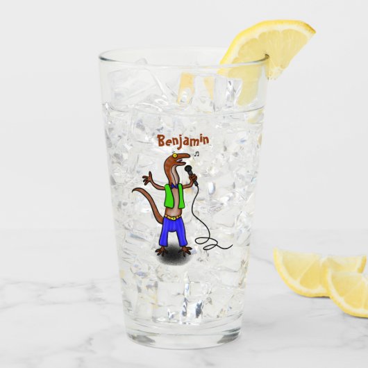 Funny lizard zingt met cartoon van de microfoon glas (Achterkant ijs)
