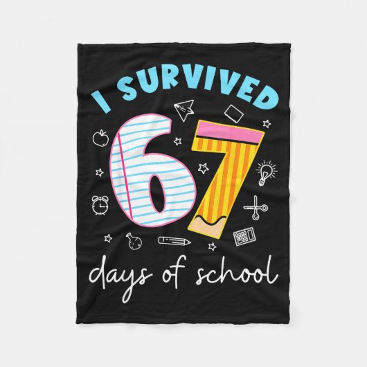 Funny Meme Teacher Student I Survived 67 Days Of S Fleece Deken (Voorkant)