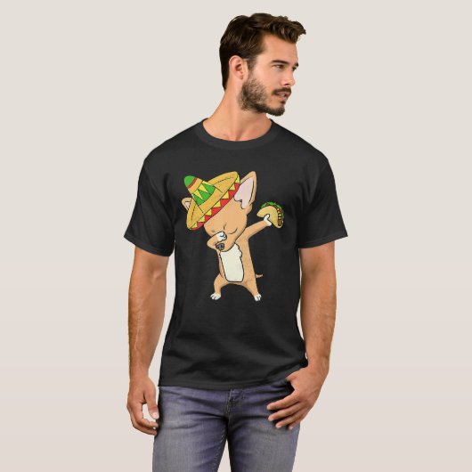 Funny Mexican Chihuahua Dog Taco Dabbing Cinco de T-shirt (Voorkant volledig)