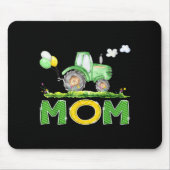 Funny Mom Birthday Boy Tractor Farm Truck Matching Muismat (Voorkant)