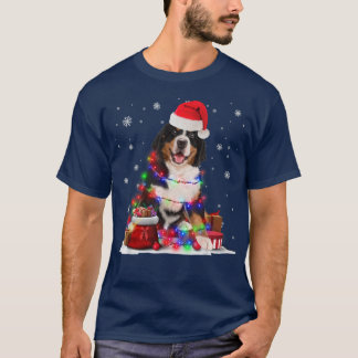 Funny Mountain Dog Tree Kerstlights Xmas Paja T-shirt