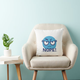 Funny Nope Emoji Pillow – Blue Angry Face with Gla Kussen