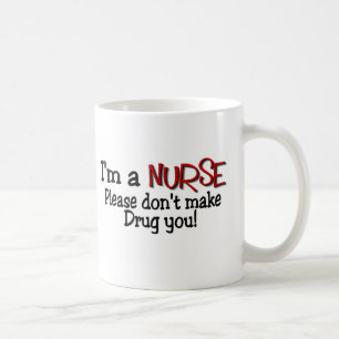 Funny Nurse T-shirt "Maak me niet aan je neus" Koffiemok