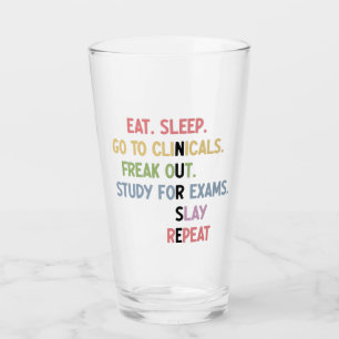 Funny Nursing School student Future Nurse Gifts Glas