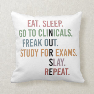 Funny Nursing School student Future Nurse Gifts Kussen