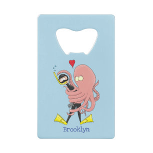 Funny octopus hugs diver cartoon humor kredietkaart flessenopener