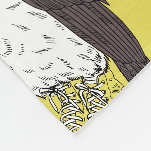 Funny owl with sneakers in a yellow background fleece deken (Hoek)