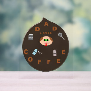 Funny Papa Monster aime le café