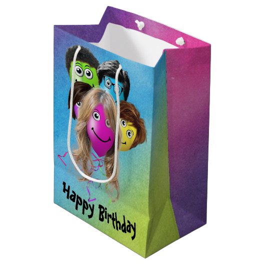 Funny People Birthday Balloons on Rainbow Medium Cadeauzakje (Voorkant Gekanteld)