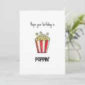 Funny Popcorn Pun Birthday Kaart (Staand voorkant)