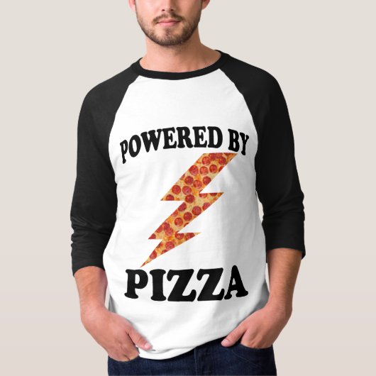 Funny Powered by Pizza Cool Pizza T-shirt (Voorkant)