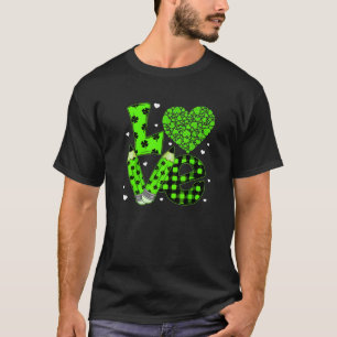 Funny Pset Heart LOVE St Patrick's Day T-shirt