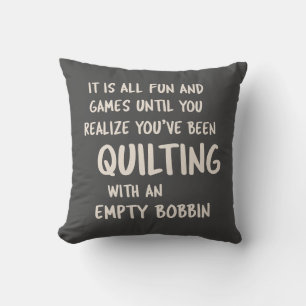 Funny Quilting Problemen Quote voor Quilters Black Kussen