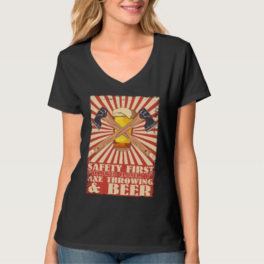 Funny Retro Safety First Axe Throwing and Beer Vik T-shirt (Voorkant)
