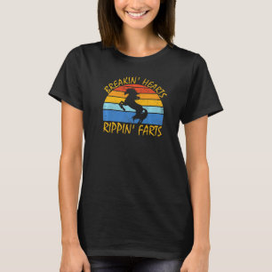 Funny Retro Sunset Unicorn Breaking Hearts Ripping T-shirt