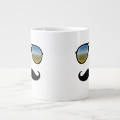 Funny Retro zonnebril met Mustache Extra Grote Mok (Voorkant)