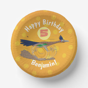 Funny roadrunner bird cartoon illustration papieren kommen