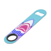 Funny Shark Cartoon Speed Flessenopener (Achterkant Gekanteld)