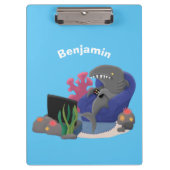 Funny shark die tv-cartoon bekijkt klembord (Voorkant)