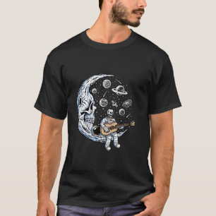 Funny Skeleton Astronaut speelt gitaar Rock Music  T-shirt