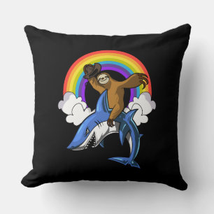 Funny Sloth Cowboy Riding Ocean Shark Rainbow Kussen