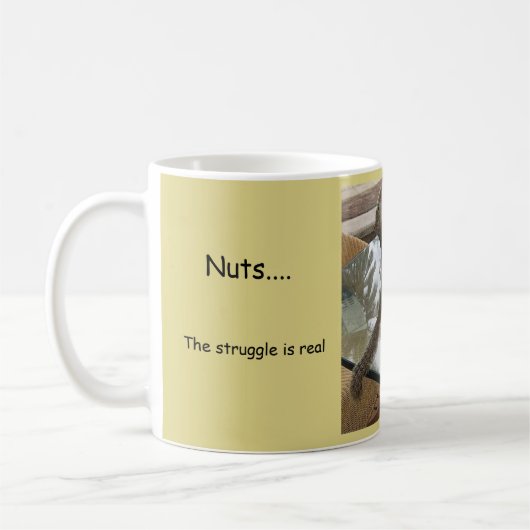 Funny Squirrel Mok De strijd is echt (Links)