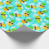 Funny Summer Tropical Pineapples Cadeaupapier (Hoek)