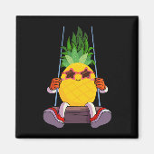 Funny Swinging Pineapple Swinger Magneet (Voorkant)