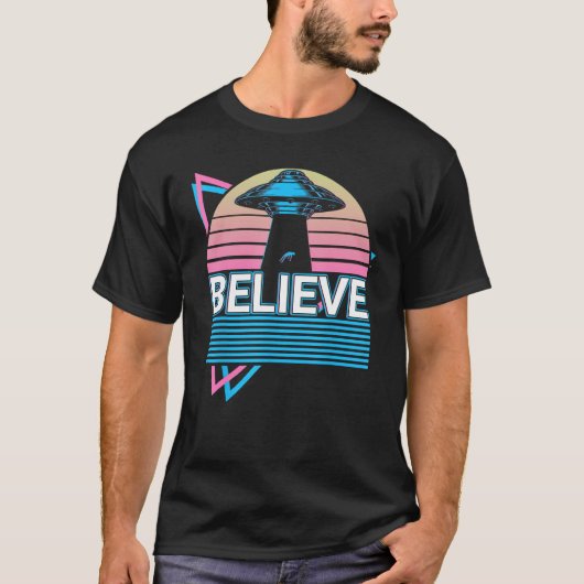 Funny Ufo Alien Astronomy Aliens Believe T-shirt (Voorkant)