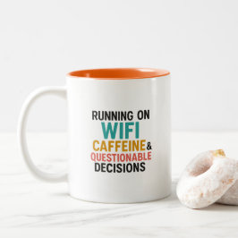 Funny WiFi and Caffeine Quote Coffee Mug Tweekleurige Koffiemok