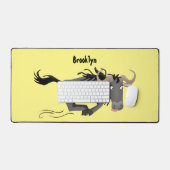 Funny wildebeest die de illustratie van de cartoon bureaumat (Keyboard & Muis)