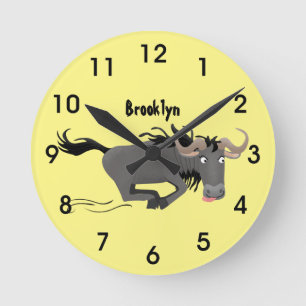Funny wildebeest die de illustratie van de cartoon ronde klok