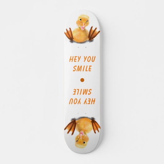 Funny Yellow Duck Playful Wink - Hey glimlach Skateboard (Voorkant)