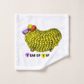 Funny Yellow Ram Chinese Year Zodiac Birthday BTS Bad Handdoek (Wasdoekje)
